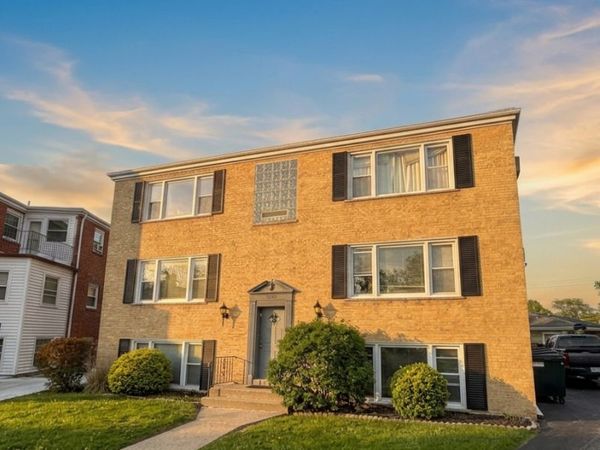 8109 W Lawrence Avenue , Norridge, IL 60706