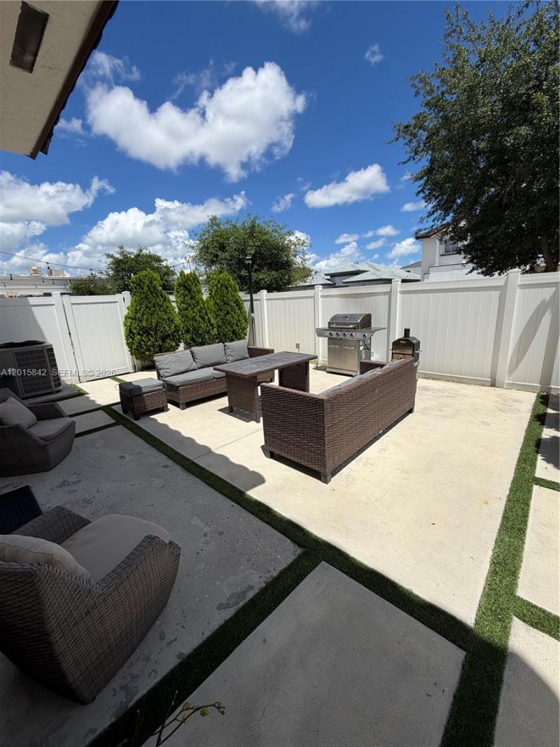 2824 SW 145th Ct, Unit 2824, Miami, FL 33175 Photo