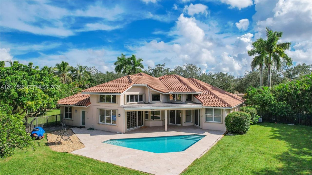 1256 S Manor Dr S , Weston, FL 33326 Photo