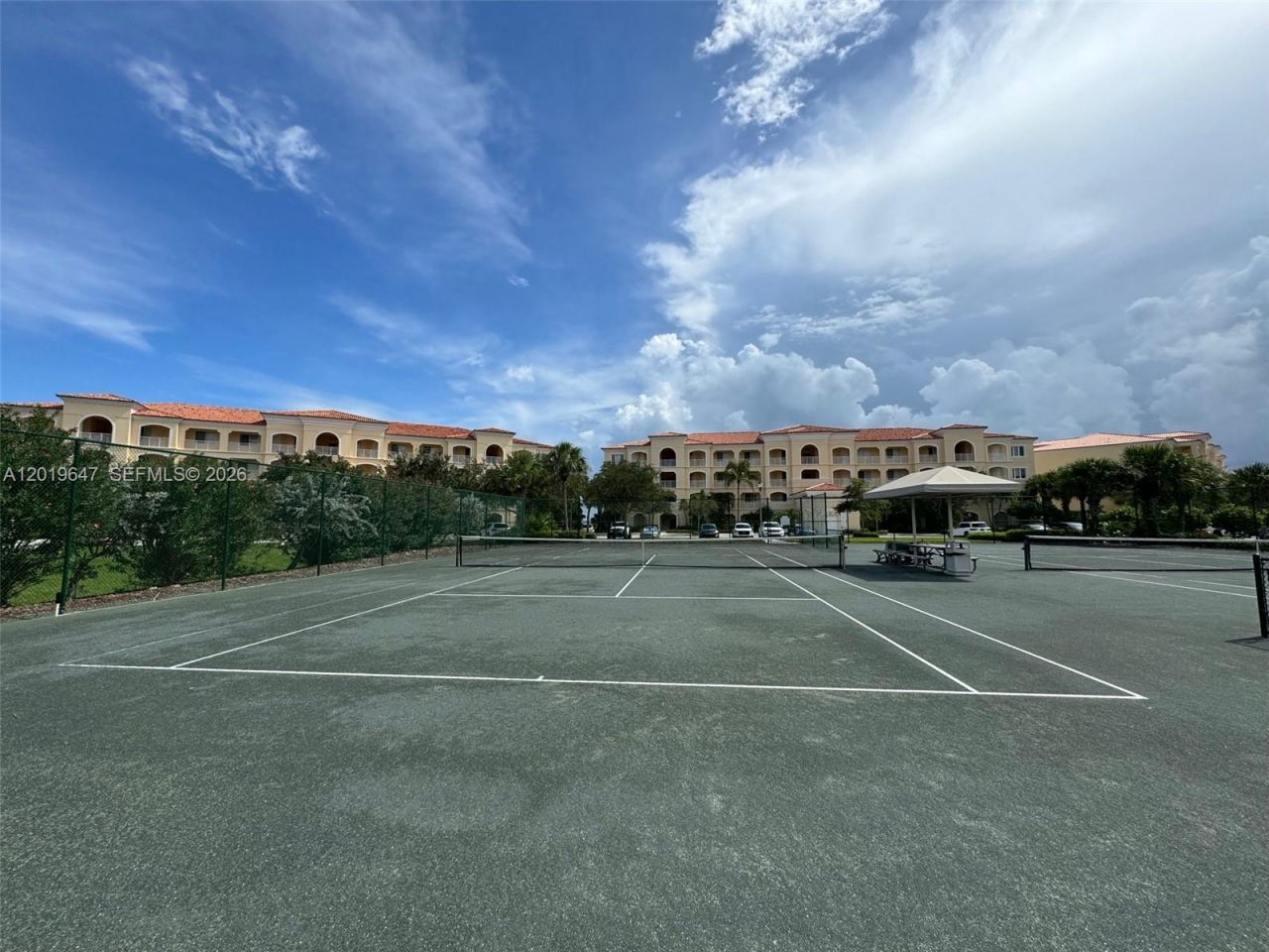 19 W Harbour Isle Dr W , Unit 103, Fort Pierce, FL 34949 Photo