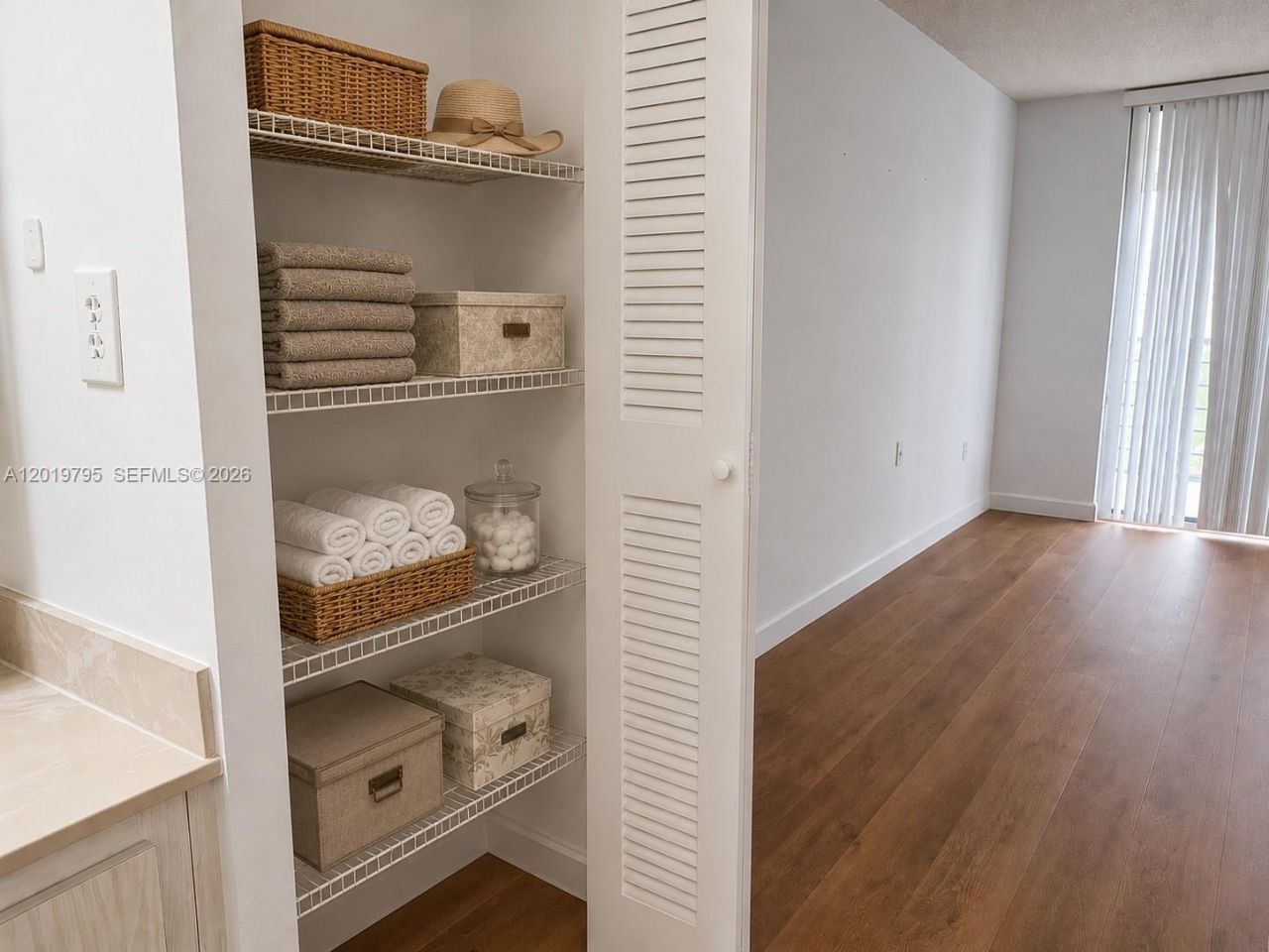 1100 Saint Charles Pl, Unit 620, Pembroke Pines, FL 33026 Photo