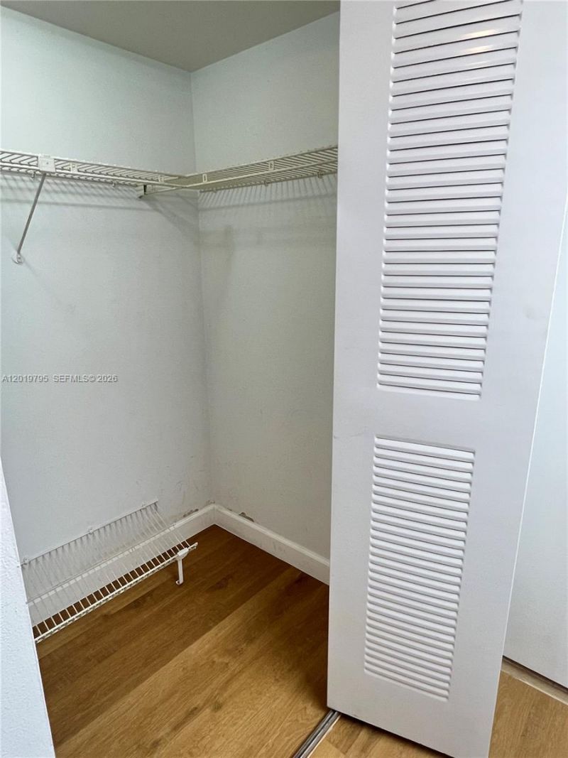 1100 Saint Charles Pl, Unit 620, Pembroke Pines, FL 33026 Photo