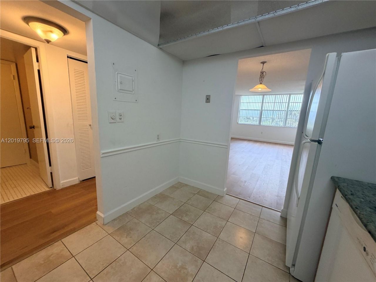 1100 Saint Charles Pl, Unit 620, Pembroke Pines, FL 33026 Photo