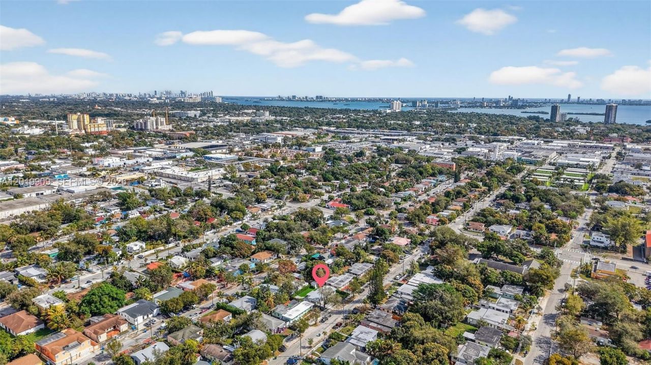 53 NW 68th St , Miami, FL 33150 Photo