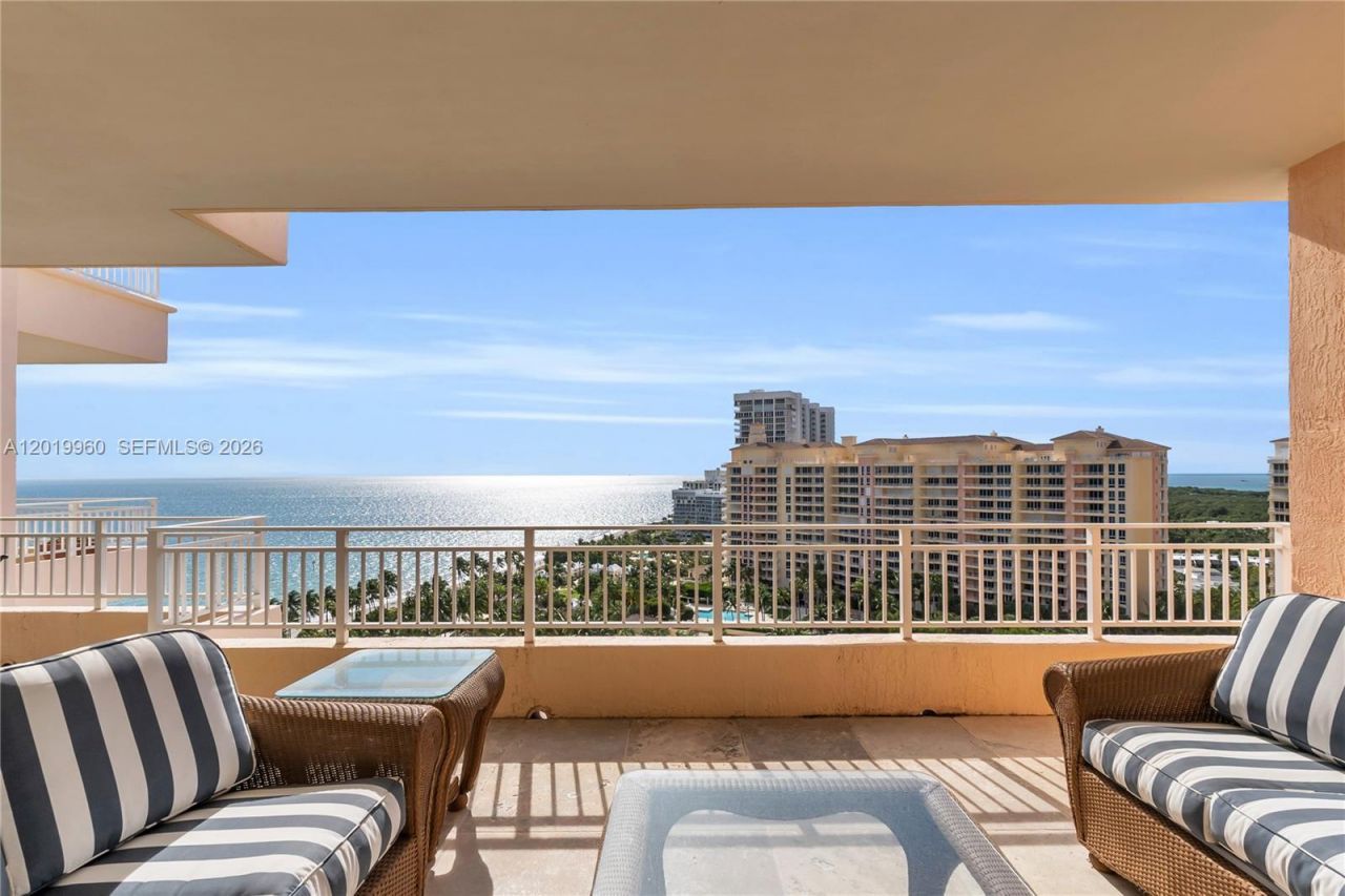 791 Crandon Blvd, Unit PH04, Key Biscayne, FL 33149 Photo