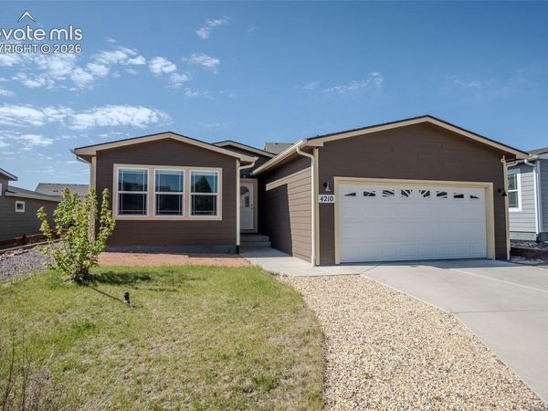 4210 Gray Fox Heights, Colorado Springs, CO 80922