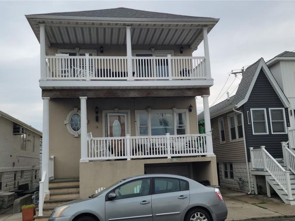 47 Ohio Avenue, Unit garden lev, Long Beach, NY 11561