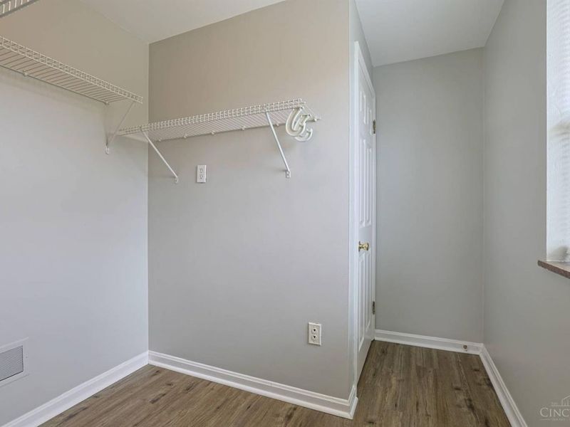 6800 Cheviot Road, Cincinnati, OH 45247 Photo 28