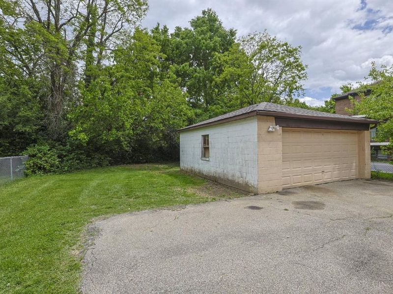 6800 Cheviot Road, Cincinnati, OH 45247 Photo 31