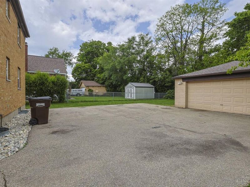6800 Cheviot Road, Cincinnati, OH 45247 Photo 32