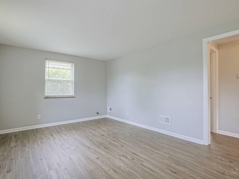 6800 Cheviot Road, Cincinnati, OH 45247 Photo 7