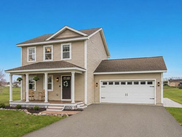 338 Kratky Drive, Traverse City, MI 49696