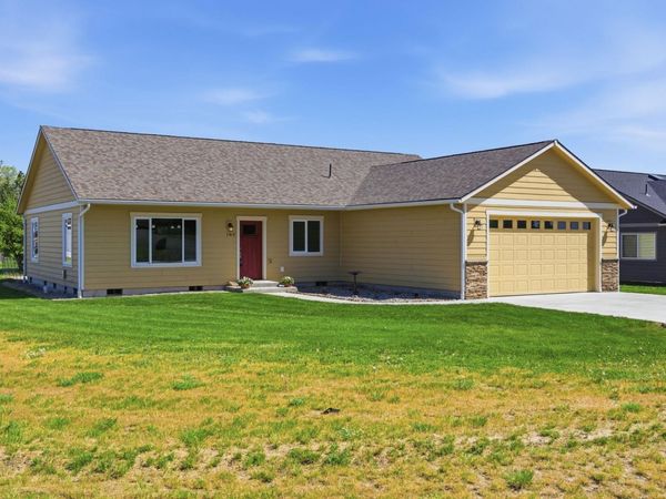 1415 Jefferson St, Davenport, WA 99122