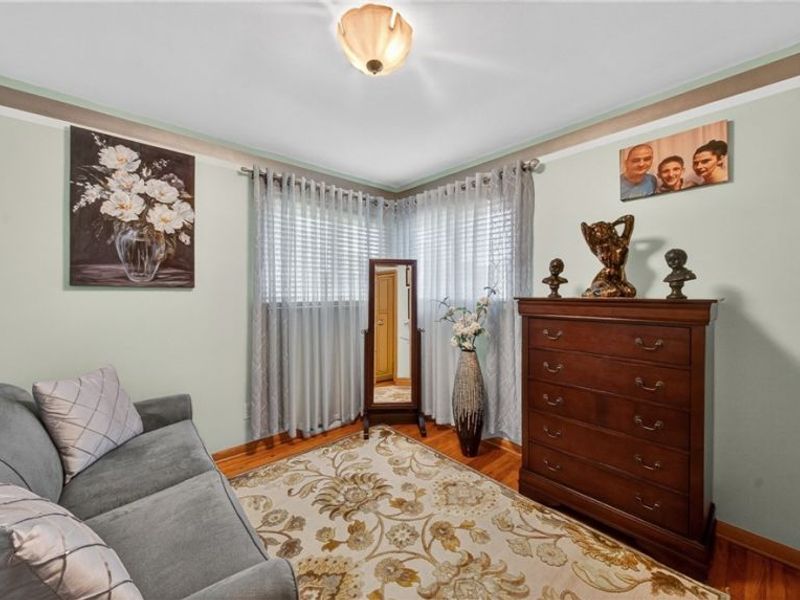 6649 Maplehurst Road, North Olmsted, OH 44070 Photo 20