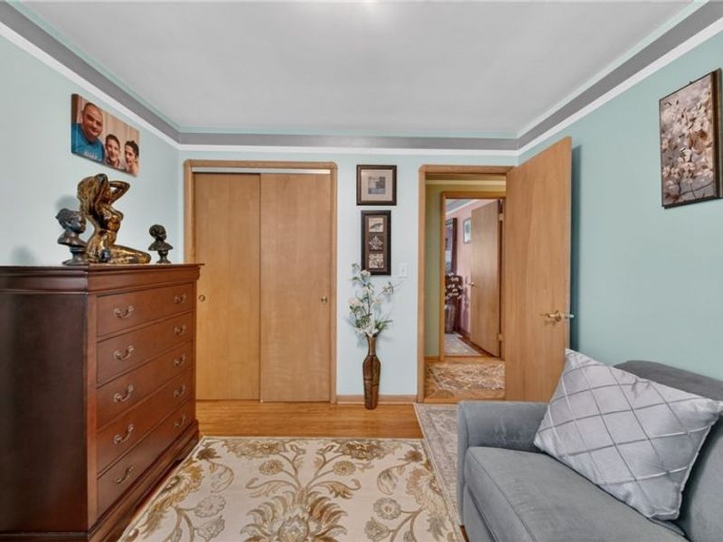 6649 Maplehurst Road, North Olmsted, OH 44070 Photo 21