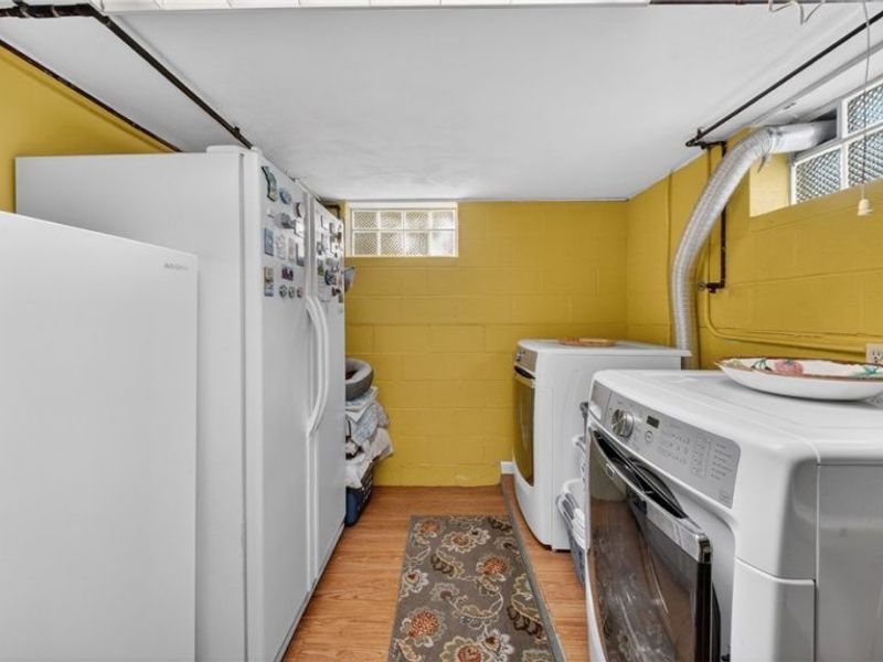 6649 Maplehurst Road, North Olmsted, OH 44070 Photo 35