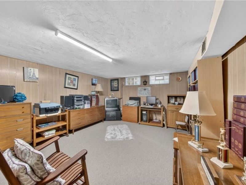 6649 Maplehurst Road, North Olmsted, OH 44070 Photo 36