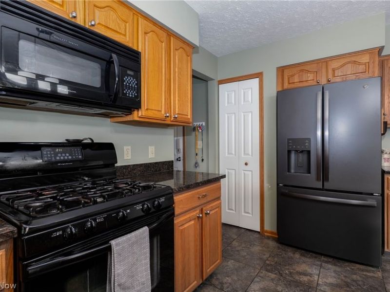 3101 Wickford Avenue NW, Canton, OH 44708 Photo 12