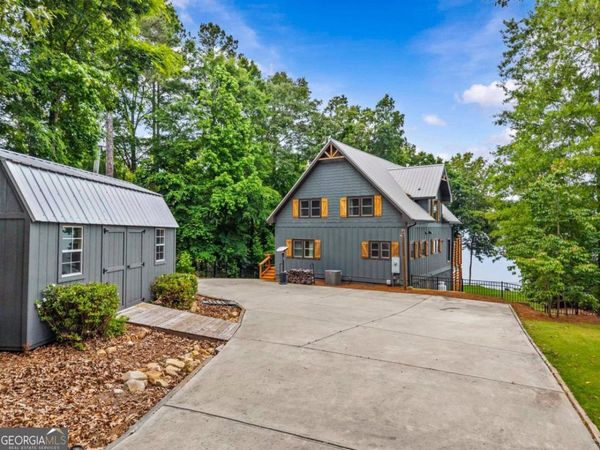 188 Hickory Point Drive, Buckhead, GA 30625
