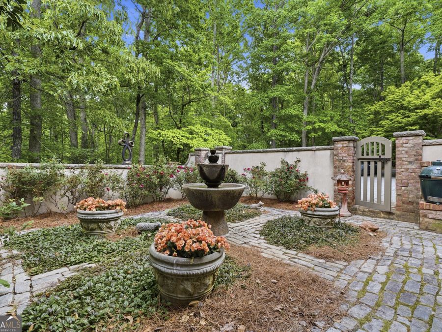 Property Image 80