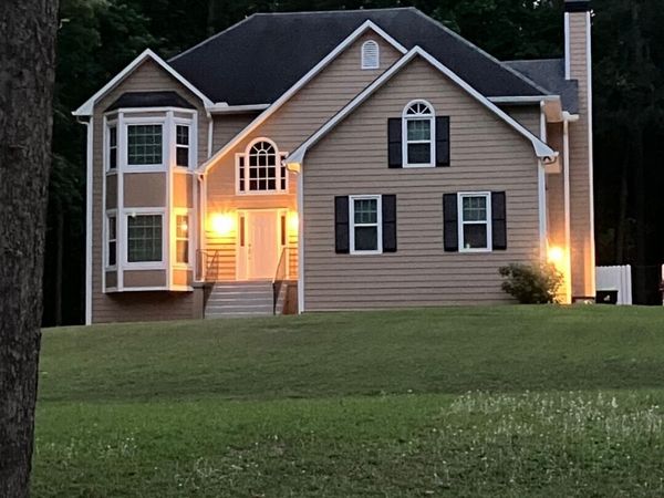 405 Ridgemont Dr No Street Suffix, Fayetteville, GA 30215