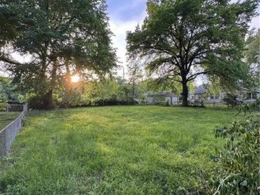 3942A N Jackson Avenue, Kansas City, MO 64117