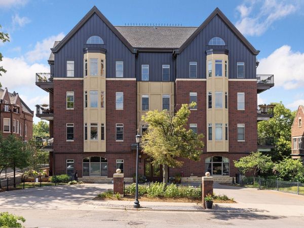 301 Clifton Avenue , Unit 1H, Minneapolis, MN 55403