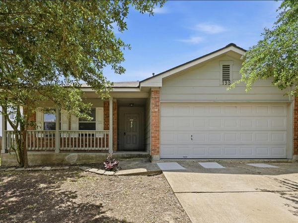 195 Musgrav, Kyle, TX 78640