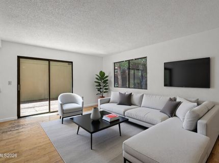 430 W Riverview Circle, Reno, NV 89509 Photo