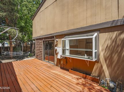430 W Riverview Circle, Reno, NV 89509 Photo