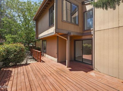 430 W Riverview Circle, Reno, NV 89509 Photo