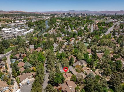 430 W Riverview Circle, Reno, NV 89509 Photo