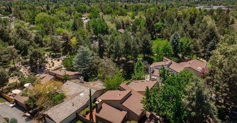 430 W Riverview Circle, Reno, NV 89509 Photo
