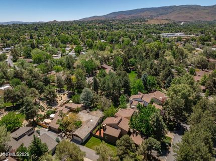 430 W Riverview Circle, Reno, NV 89509 Photo