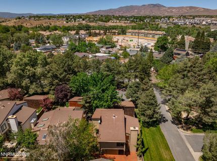 430 W Riverview Circle, Reno, NV 89509 Photo