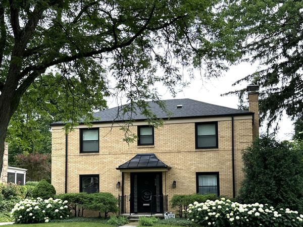 930 Roxburgh Avenue, East Lansing, MI 48823