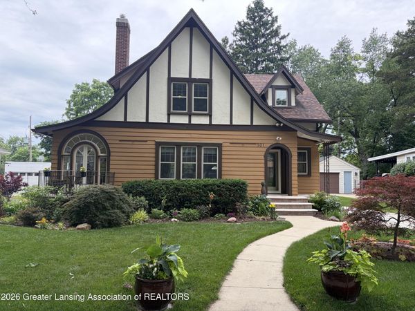 301 Cowley Avenue, East Lansing, MI 48823