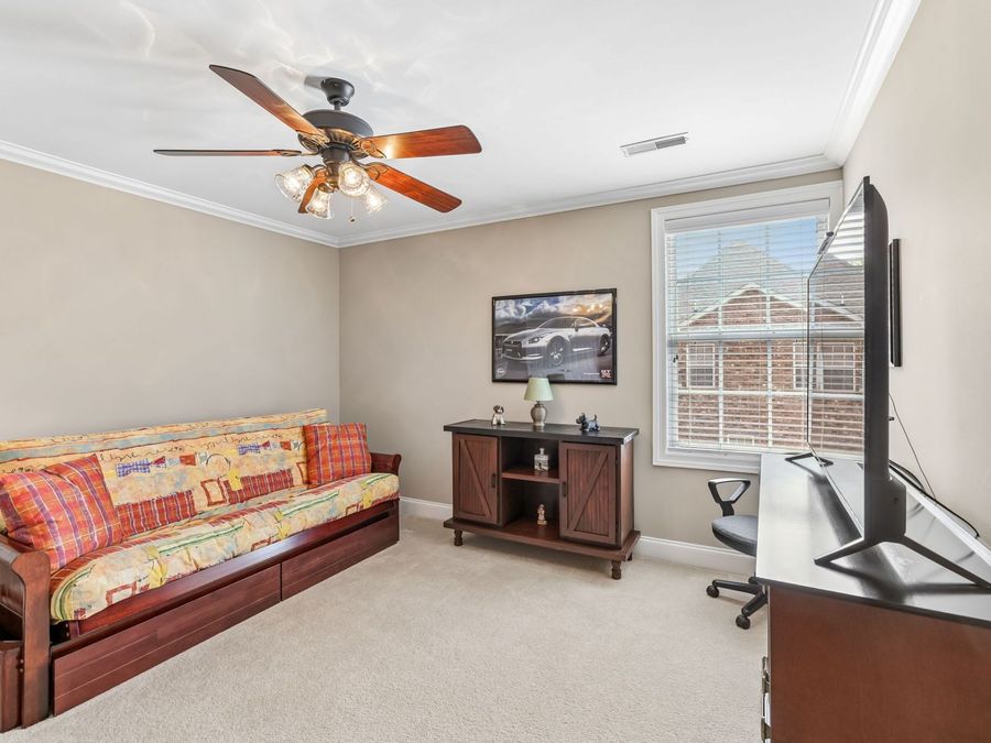 Property Image 63
