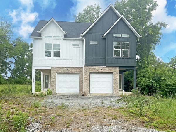 1909 Ashton Ave , Nashville, TN 37218