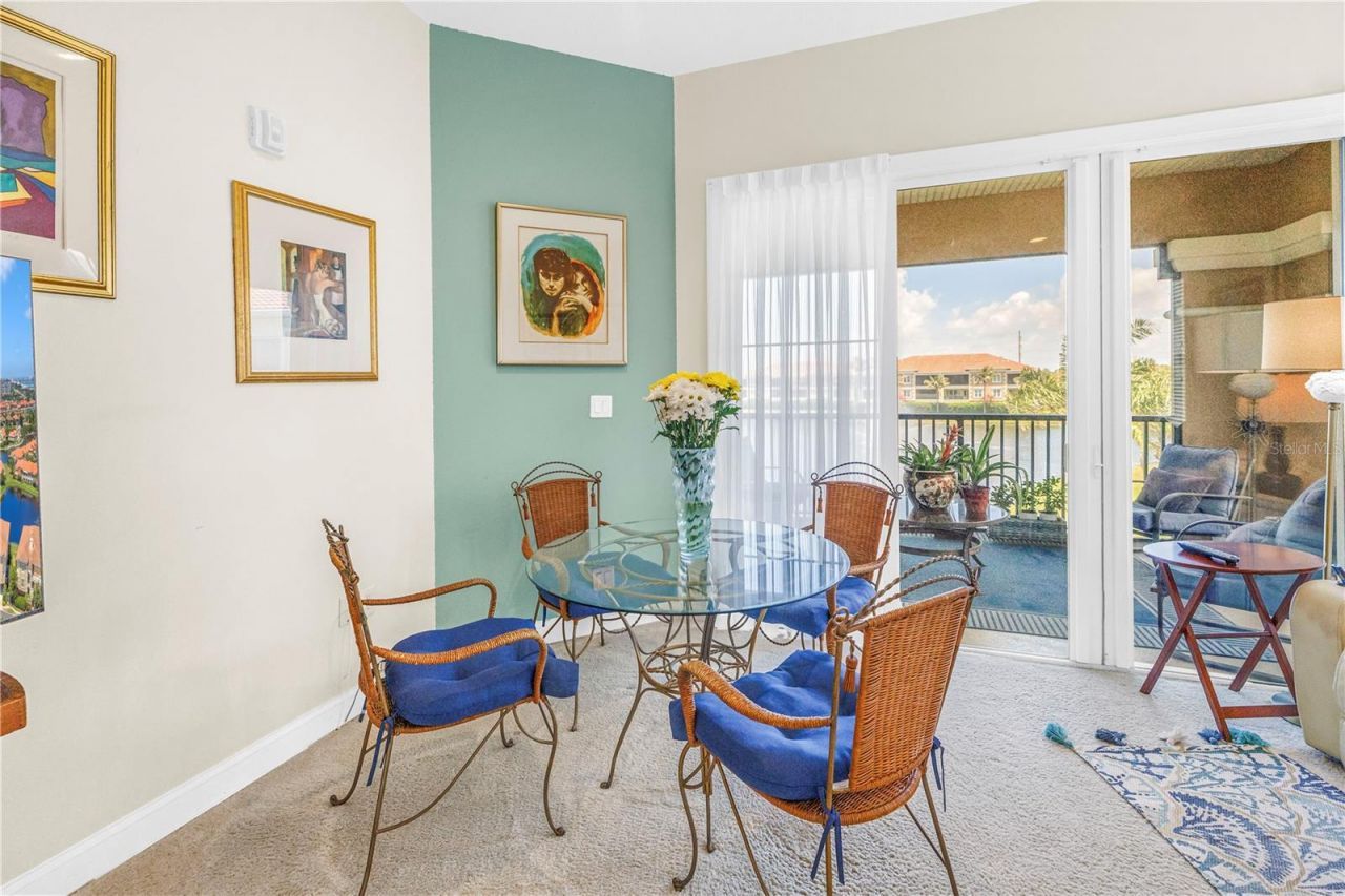 10 Franklin Court S, Unit 63D, Saint Petersburg, FL 33711 Photo