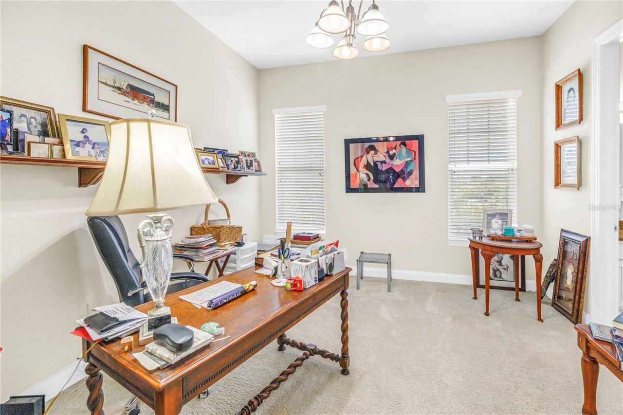 10 Franklin Court S, Unit 63D, Saint Petersburg, FL 33711 Photo