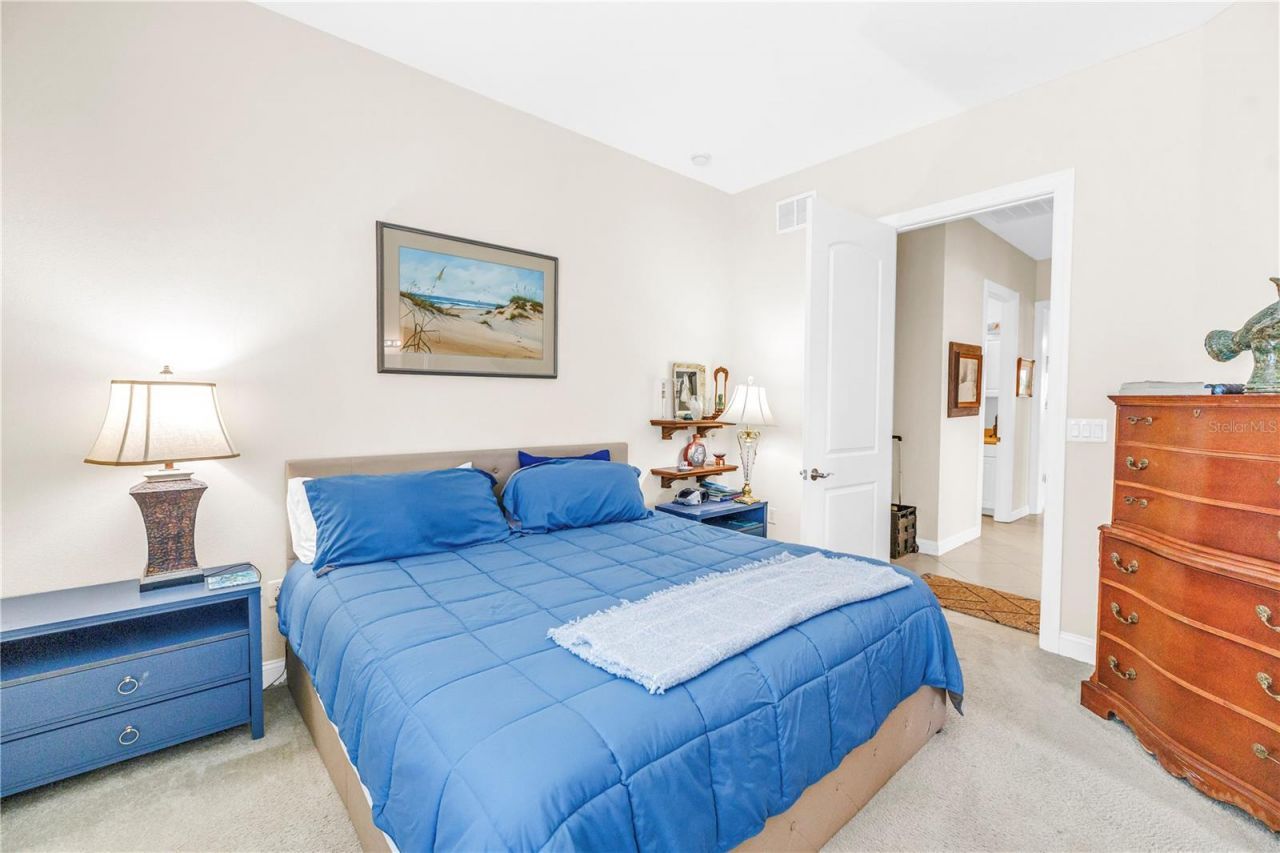 10 Franklin Court S, Unit 63D, Saint Petersburg, FL 33711 Photo