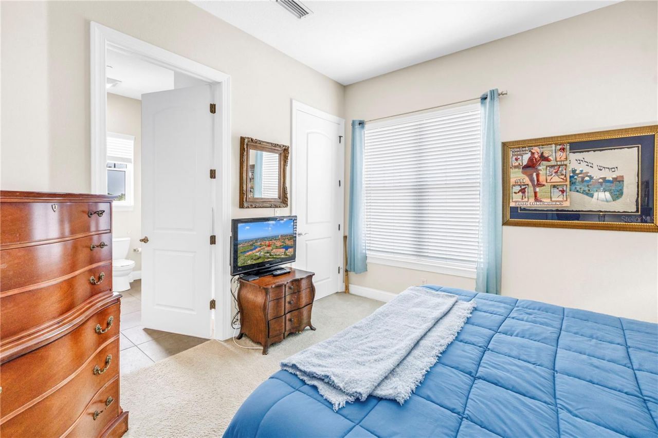 10 Franklin Court S, Unit 63D, Saint Petersburg, FL 33711 Photo