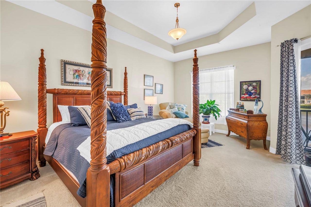 10 Franklin Court S, Unit 63D, Saint Petersburg, FL 33711 Photo