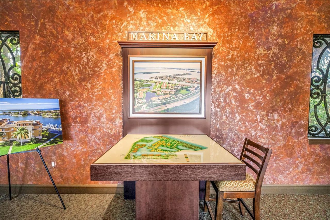10 Franklin Court S, Unit 63D, Saint Petersburg, FL 33711 Photo