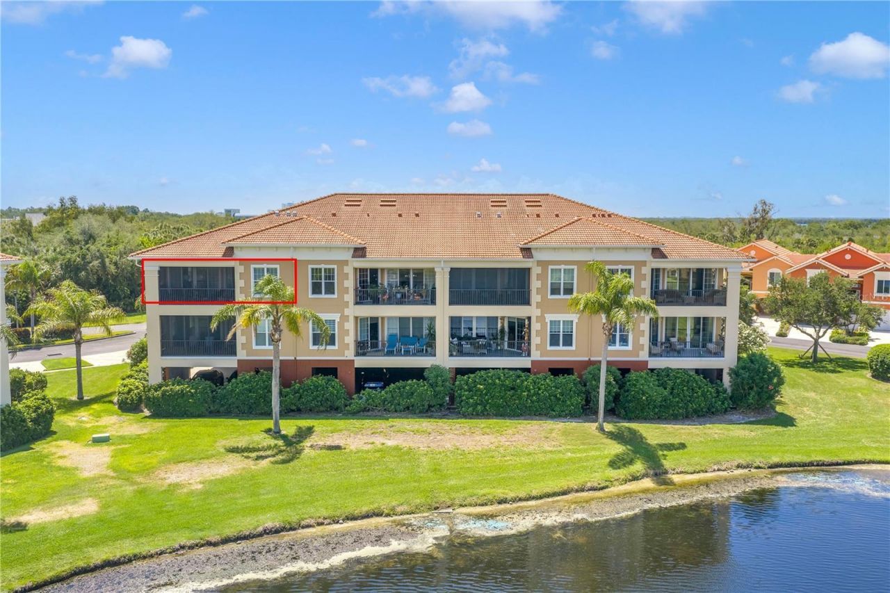 10 Franklin Court S, Unit 63D, Saint Petersburg, FL 33711 Photo