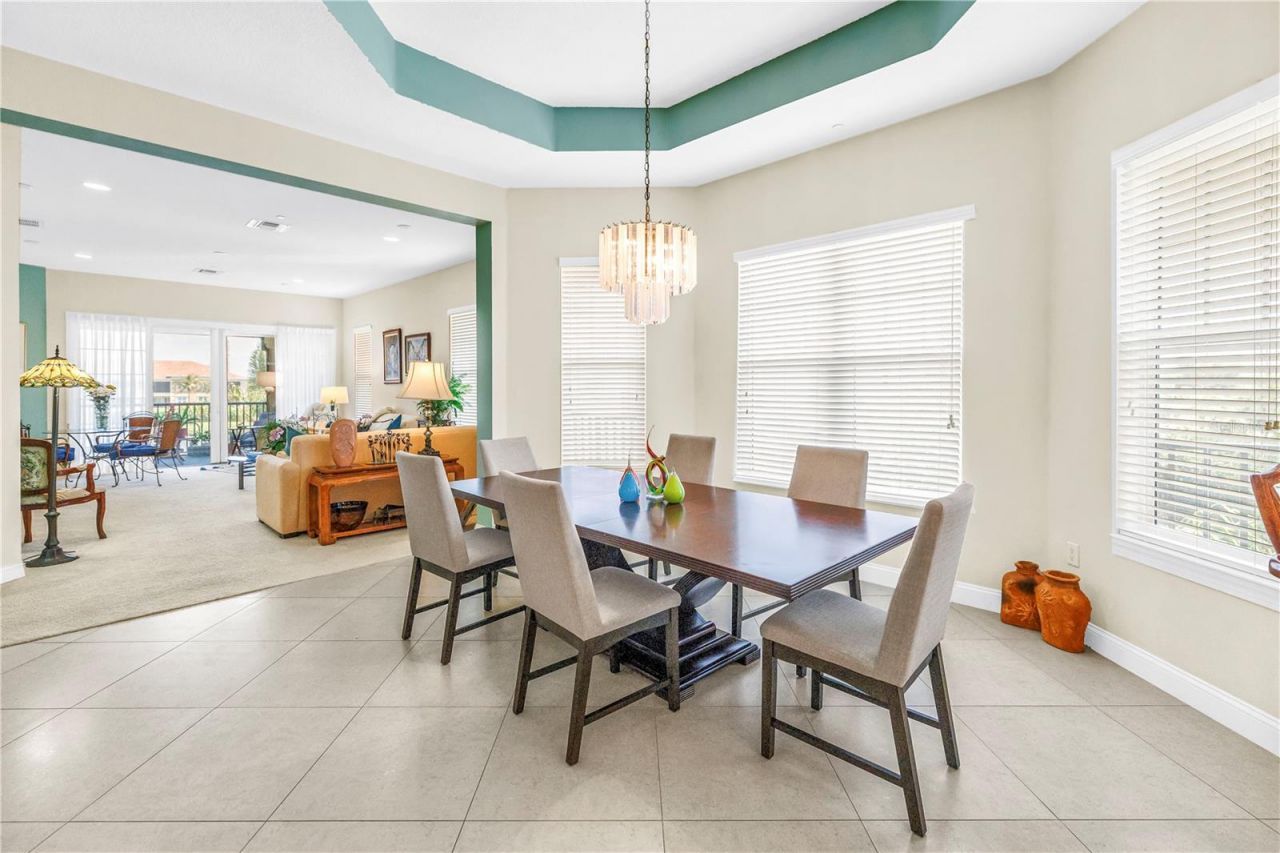 10 Franklin Court S, Unit 63D, Saint Petersburg, FL 33711 Photo
