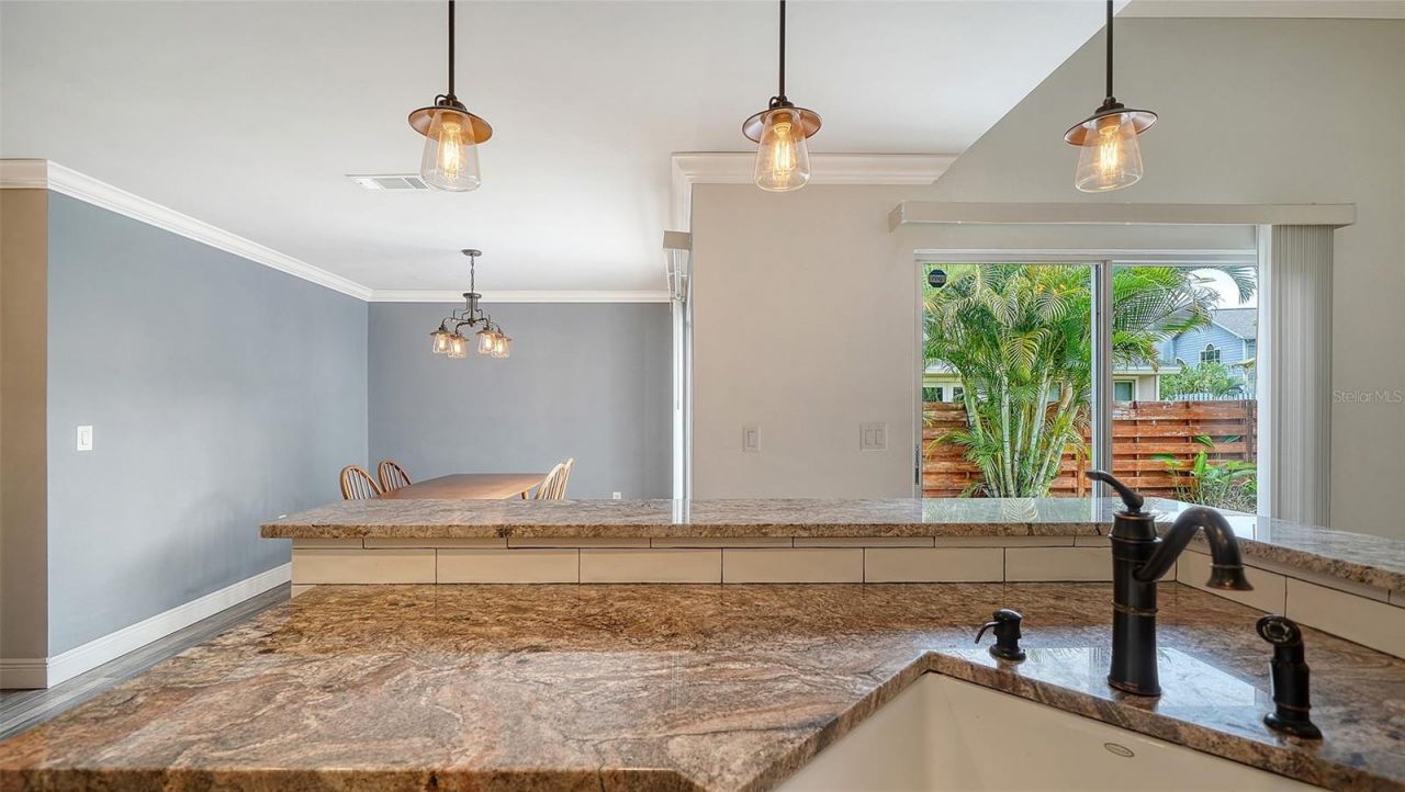 361 Bearded Oaks Circle, Sarasota, FL 34232 Photo