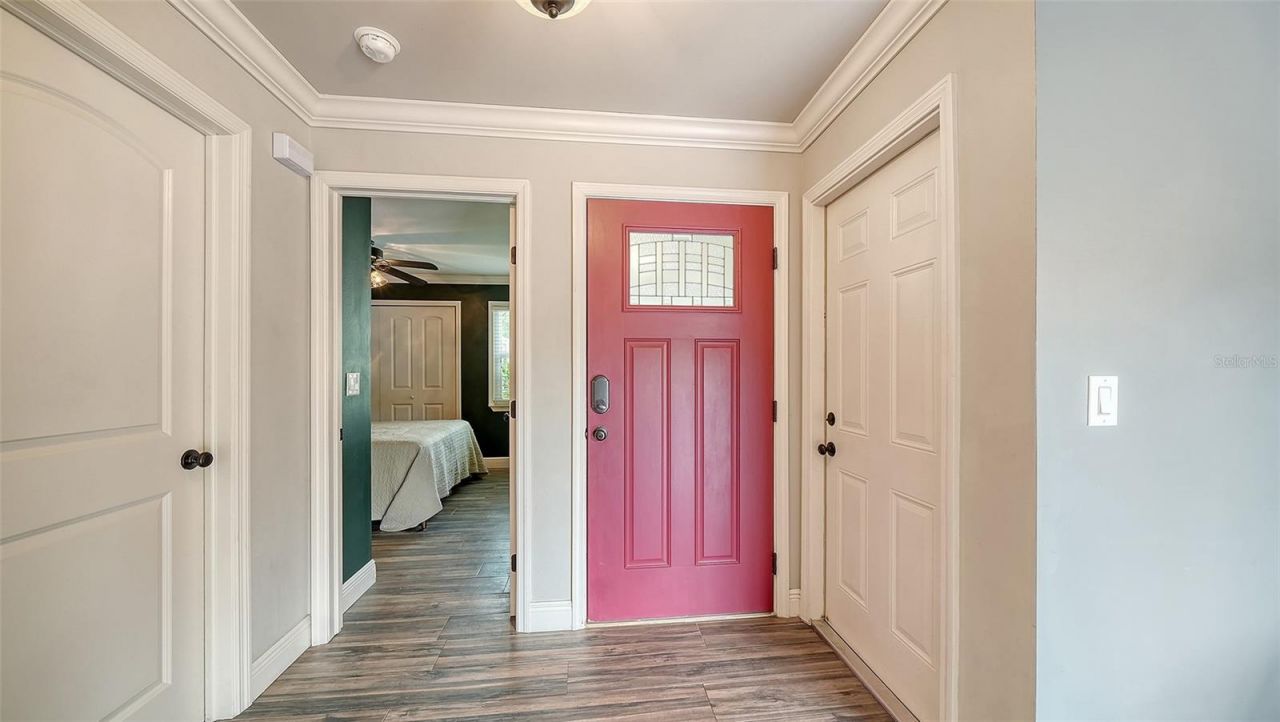 361 Bearded Oaks Circle, Sarasota, FL 34232 Photo