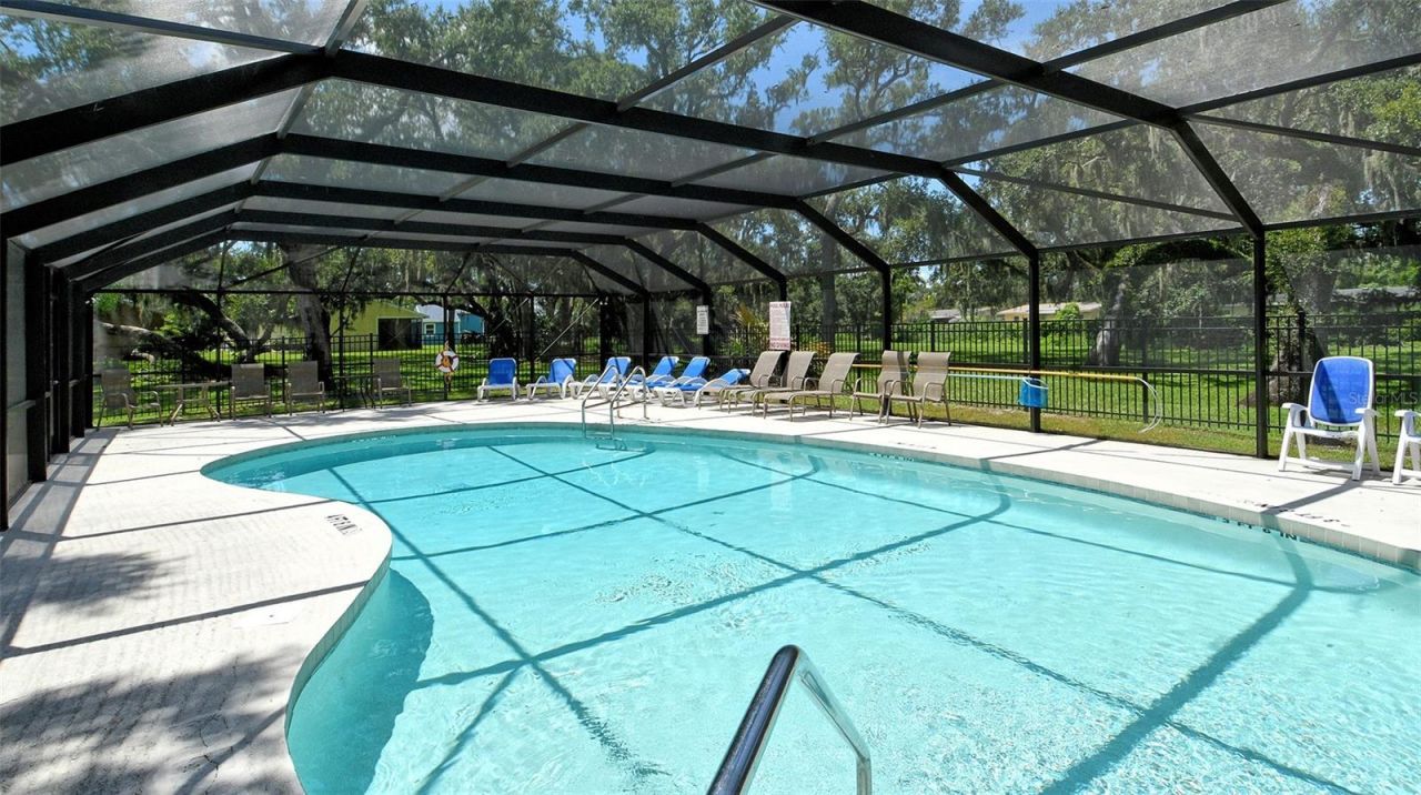 361 Bearded Oaks Circle, Sarasota, FL 34232 Photo